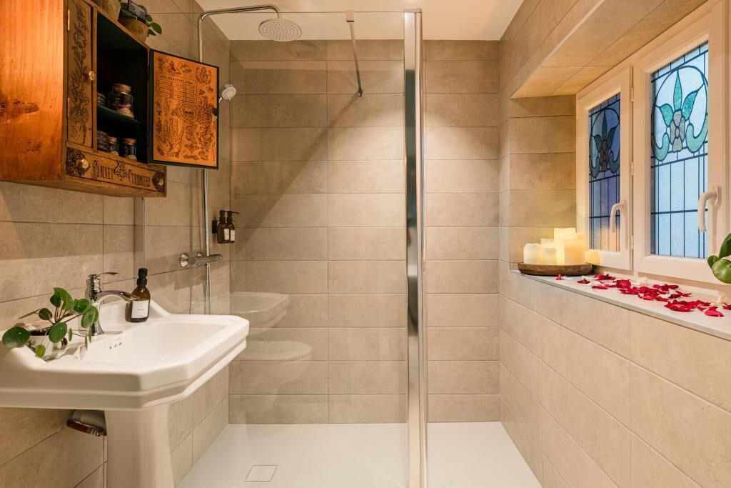 Photo of Bathroom in Cremieu