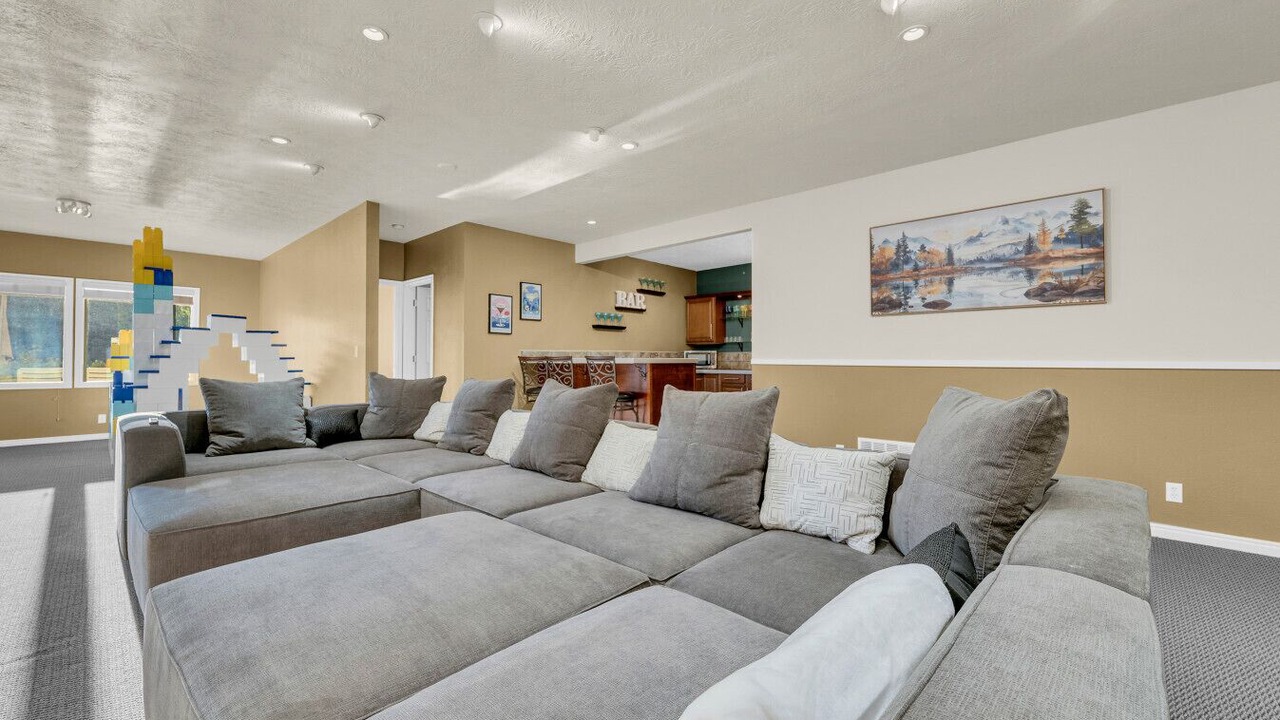 Photo of Others in Highlands