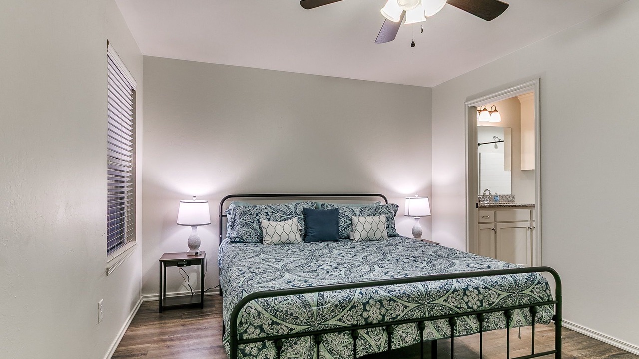Photo of Bedroom in Edmond