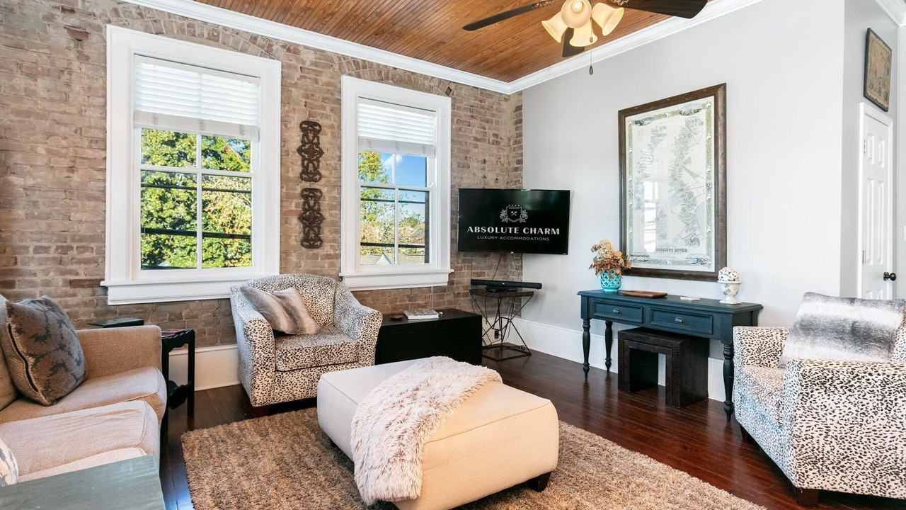 Photo of Livingroom in Natchez