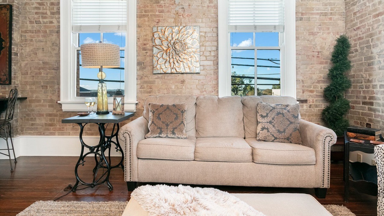 Photo of Livingroom in Natchez