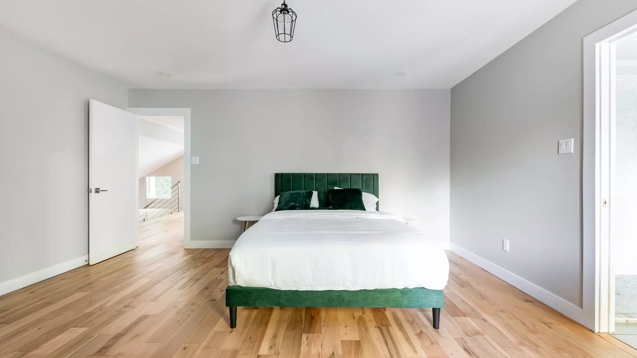 Photo of Bedroom in Rosemere