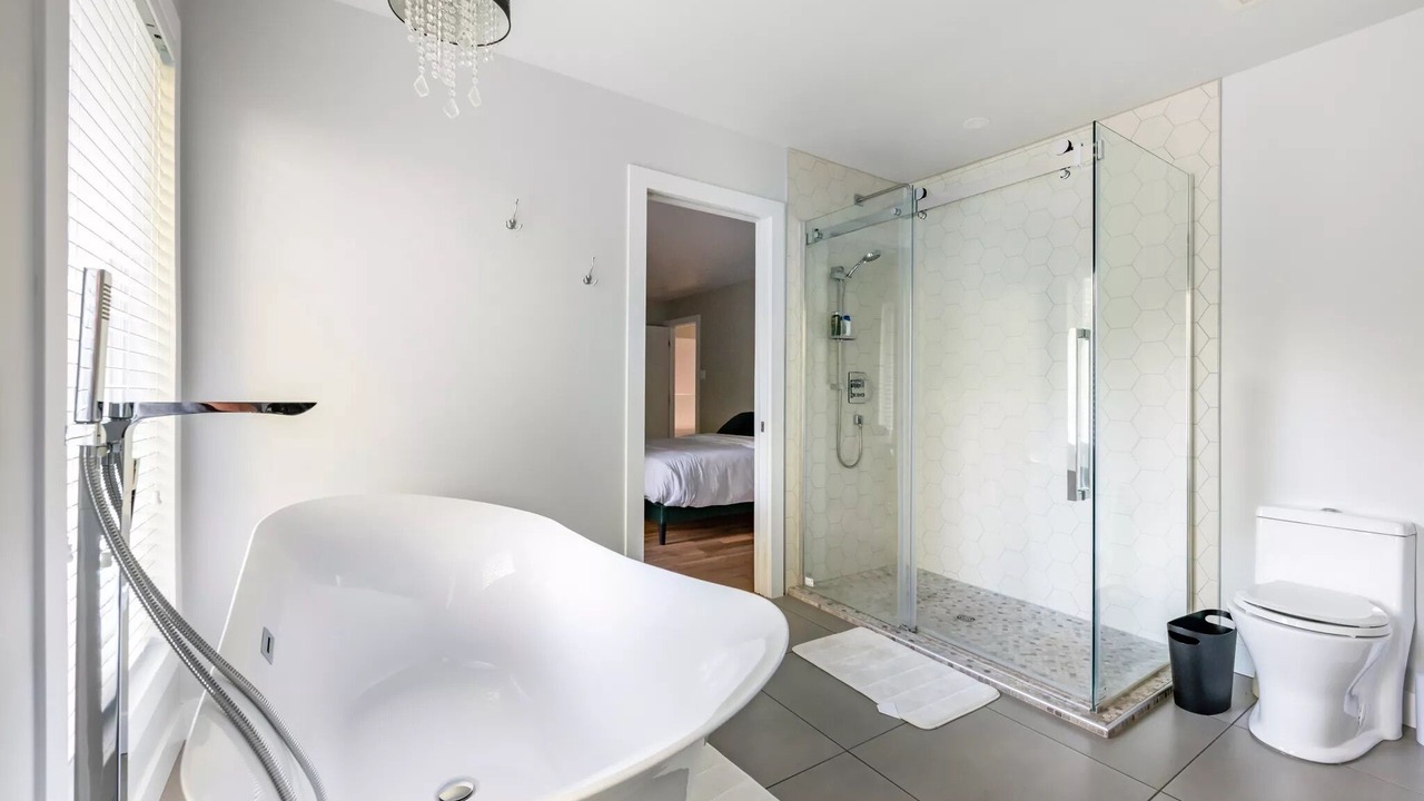 Photo of Bathroom in Rosemere