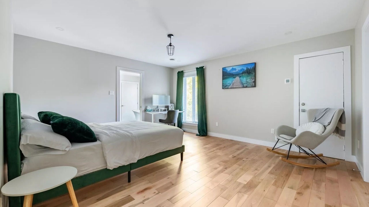 Photo of Bedroom in Rosemere