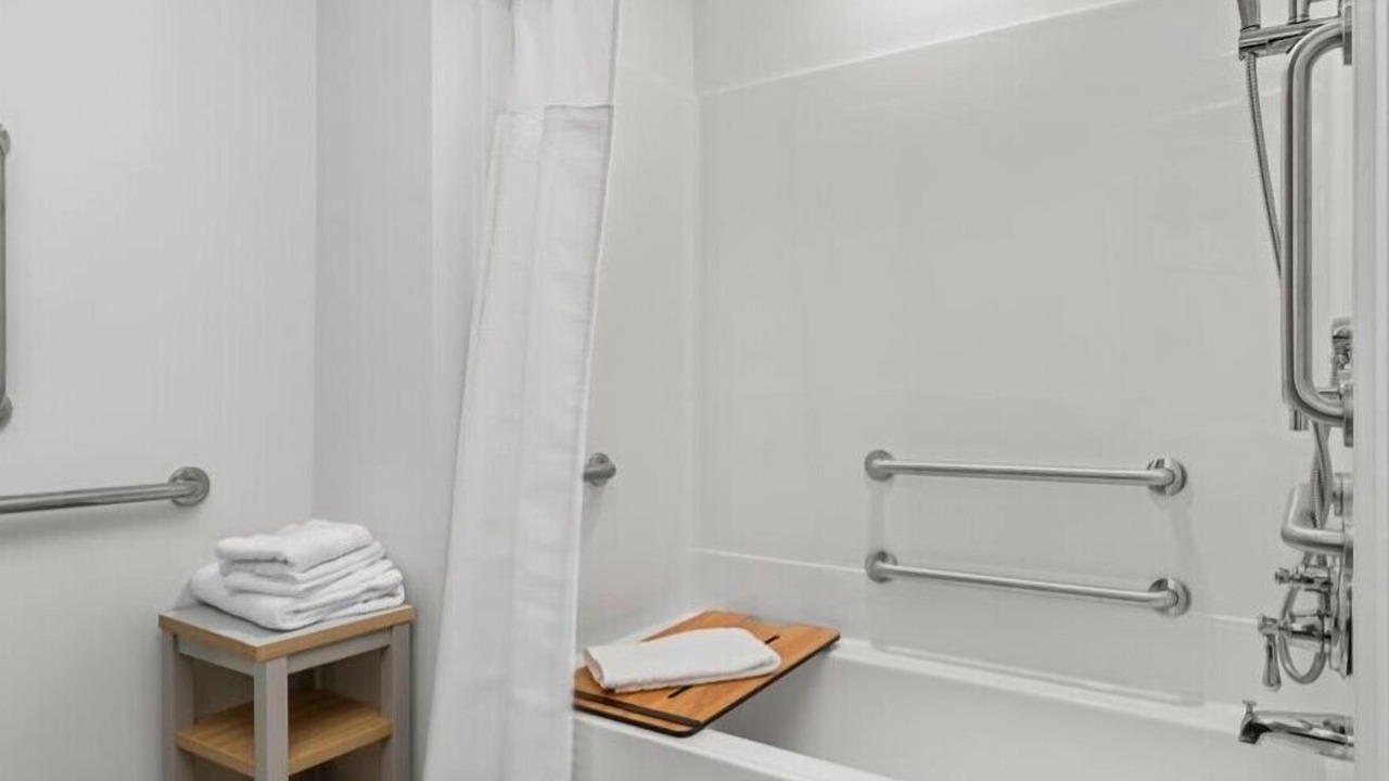 Photo of Bathroom in Oak Ridge
