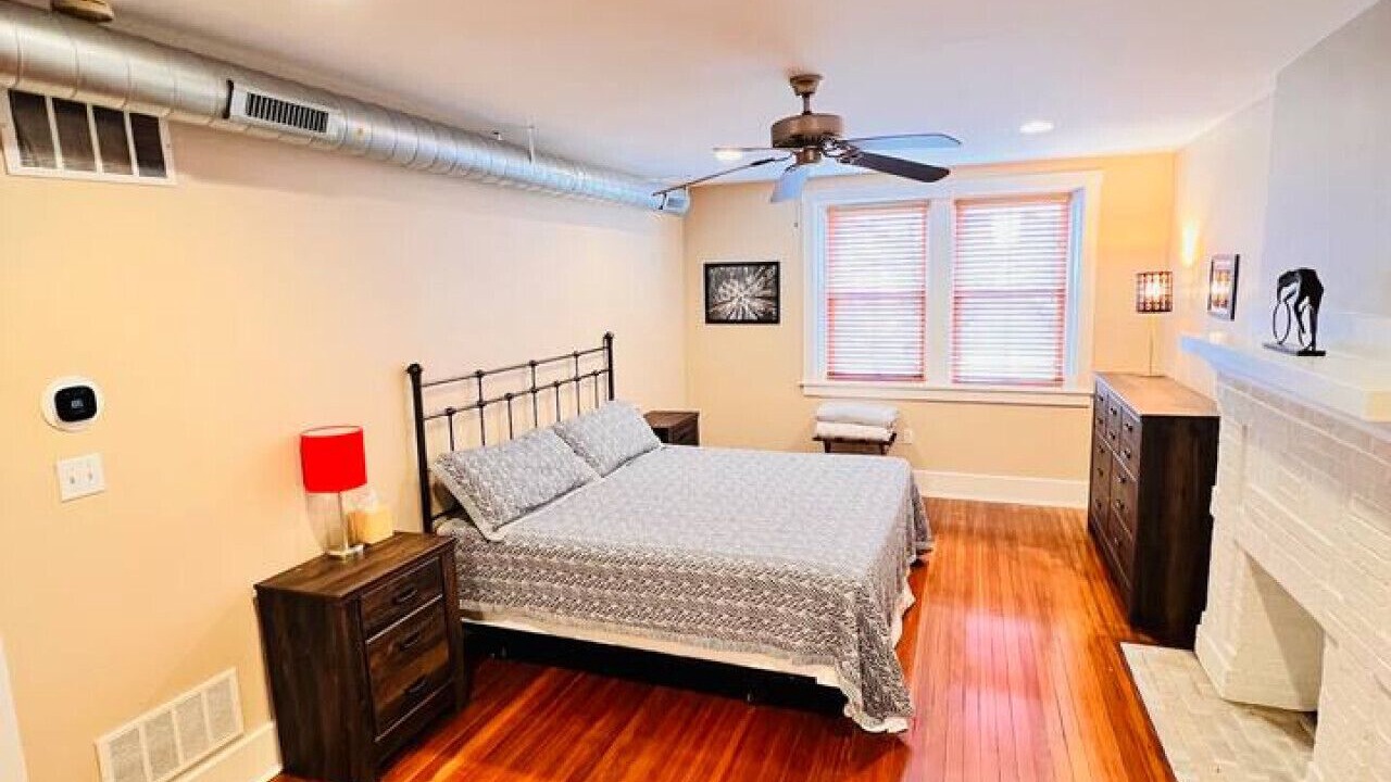 Photo of Bedroom in South Side Flats