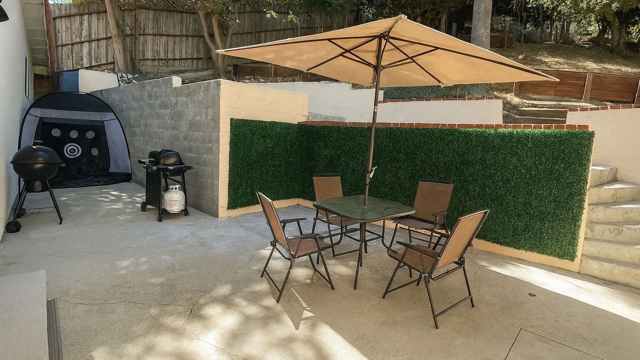 Photo of Outdoor in Studio City