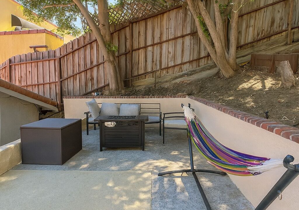 Photo of Patio Balcony in Studio City