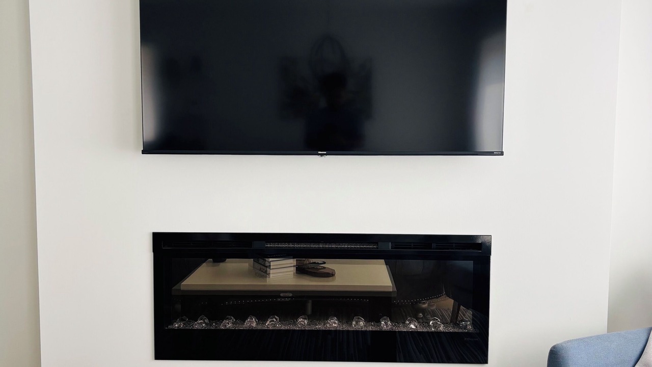 Photo of Livingroom in Middlesex Centre