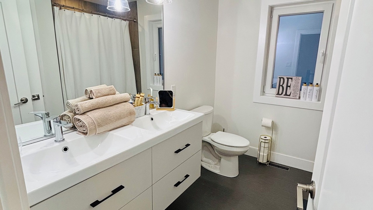 Photo of Bathroom in Middlesex Centre
