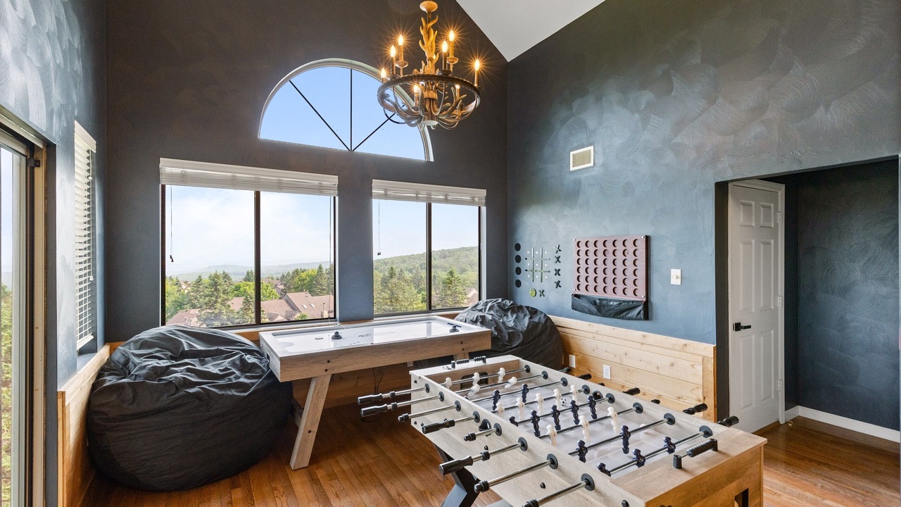 Photo of Bedroom in Seven Springs