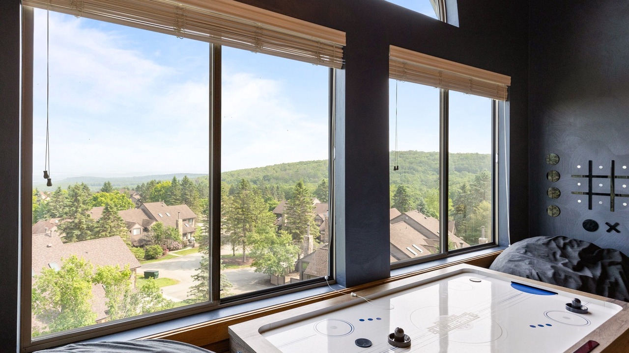 Photo of Bedroom in Seven Springs
