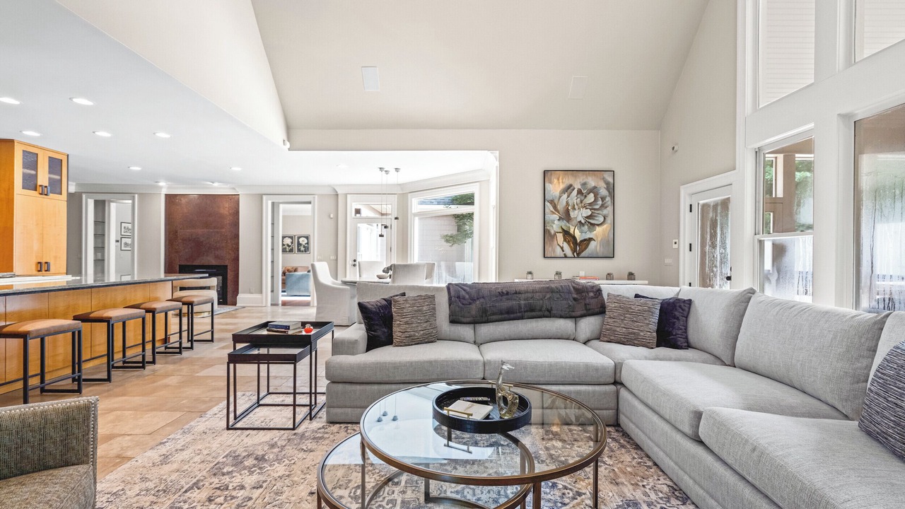 Photo of Livingroom in Chapel Hill