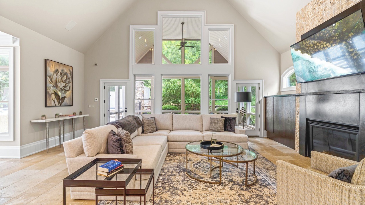 Photo of Livingroom in Chapel Hill