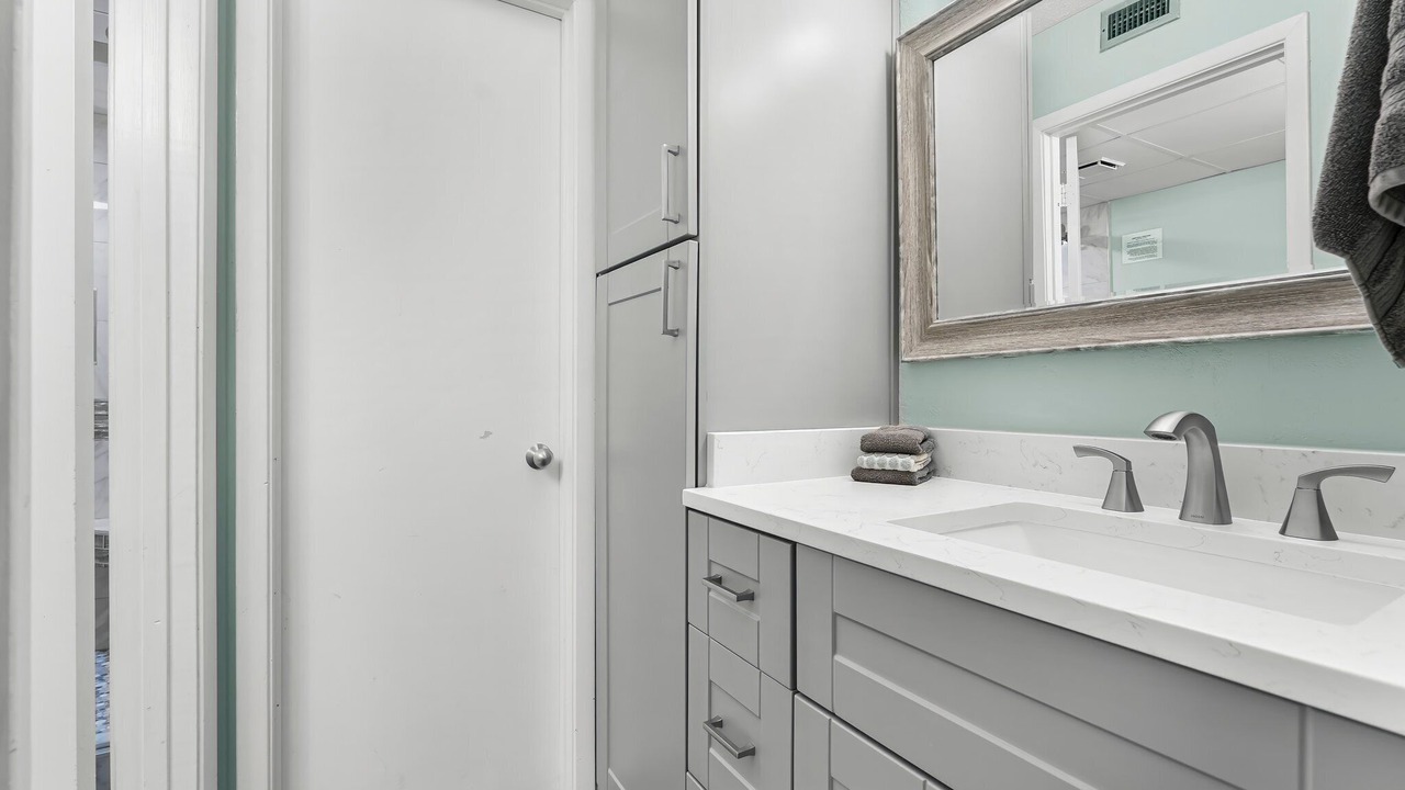 Photo of Bathroom in El Centro Beach