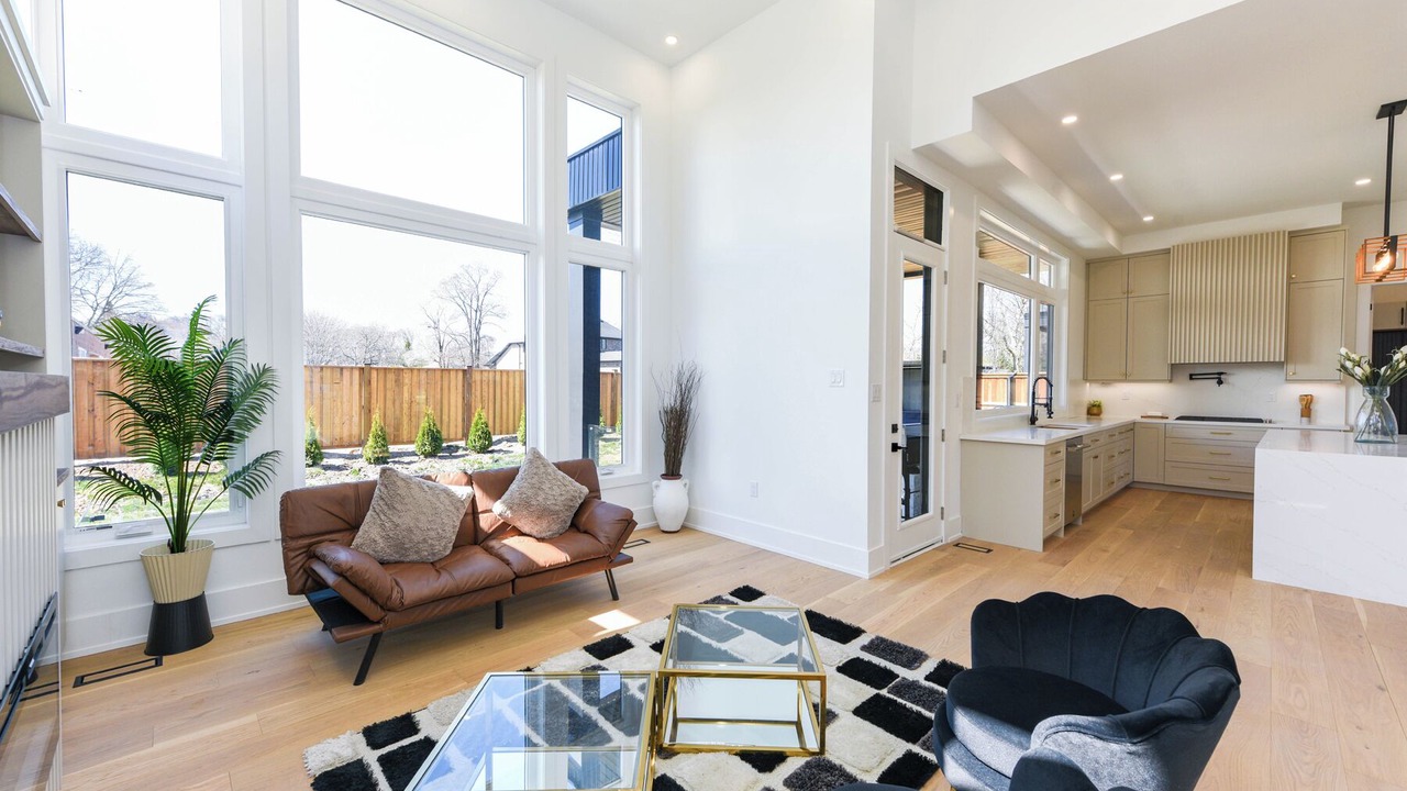 Photo of Livingroom in Burlington