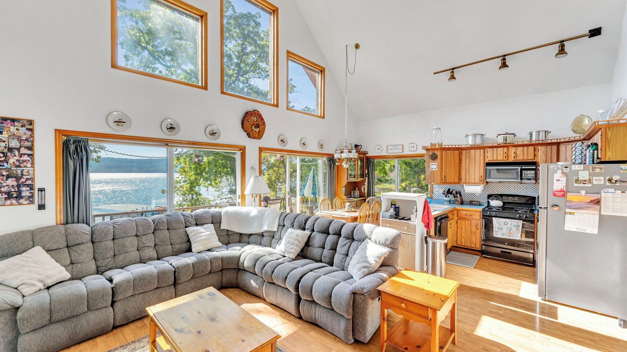 Photo of Livingroom in Cooperstown