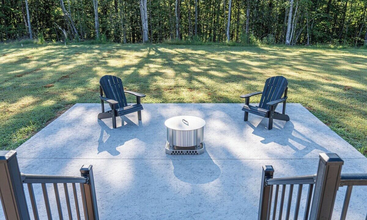 Photo of Patio Balcony in Wallingford