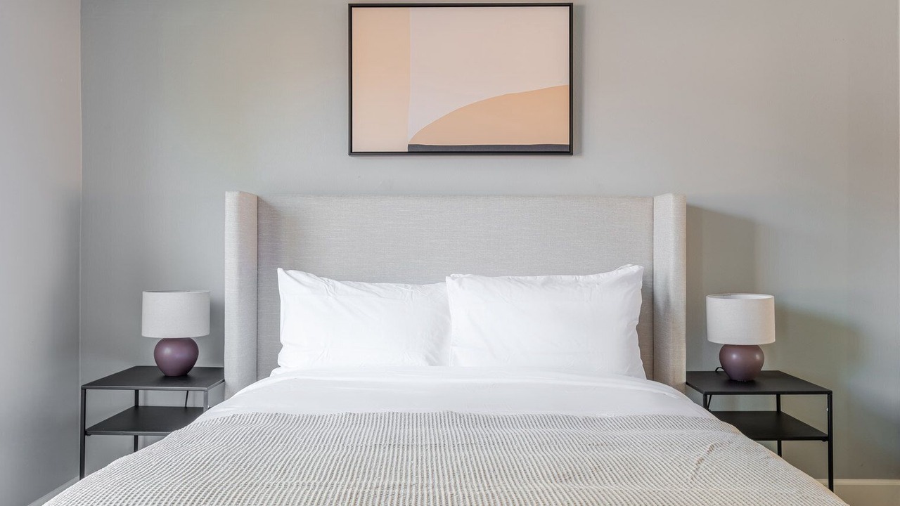 Photo of Bedroom in University South