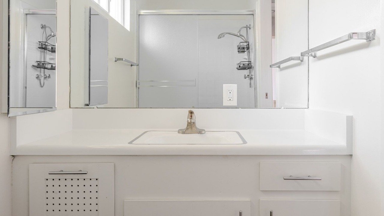 Photo of Bathroom in University South