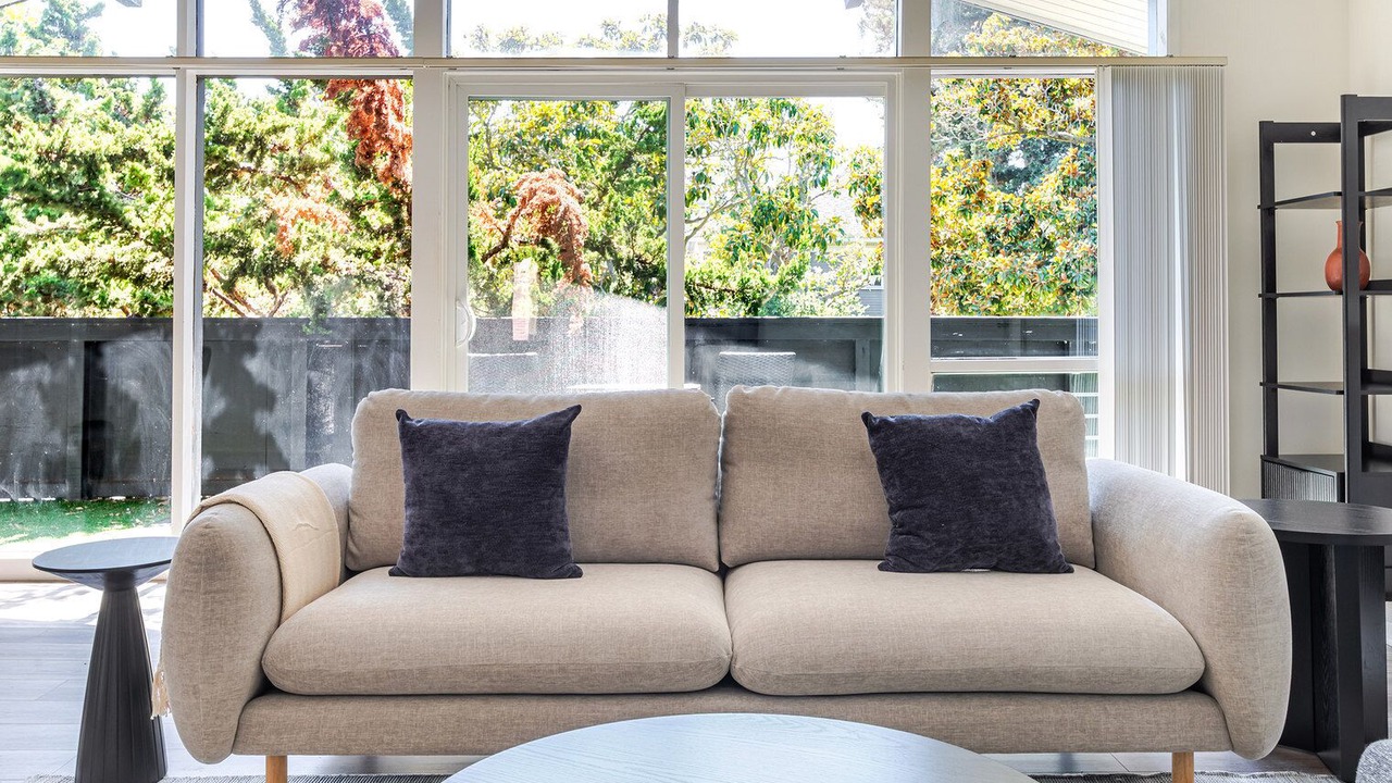 Photo of Livingroom in University South