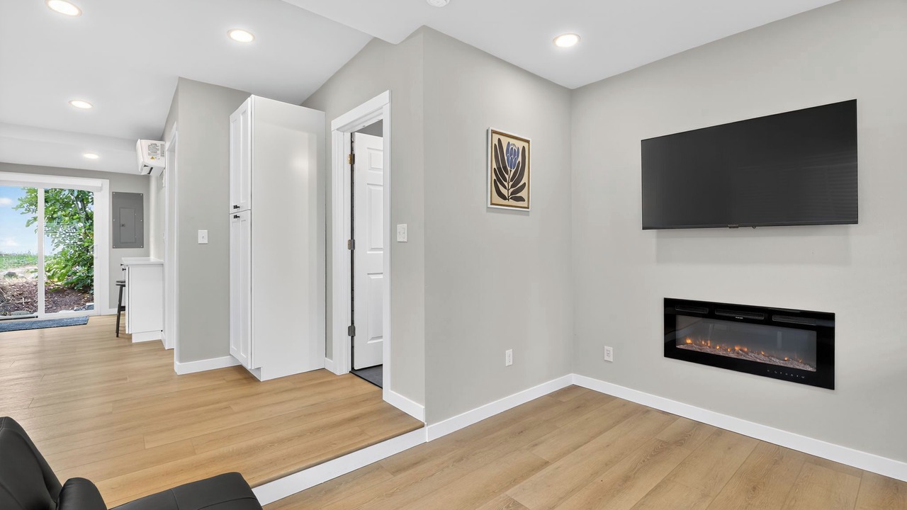 Photo of Others in Highland Park