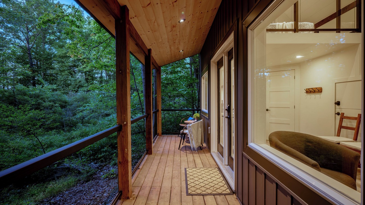 Photo of Patio Balcony in Pelham