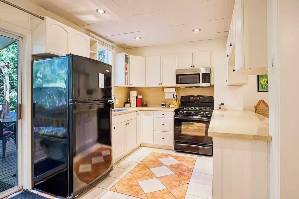 Photo of Kitchen in Greenwood - Coxwell