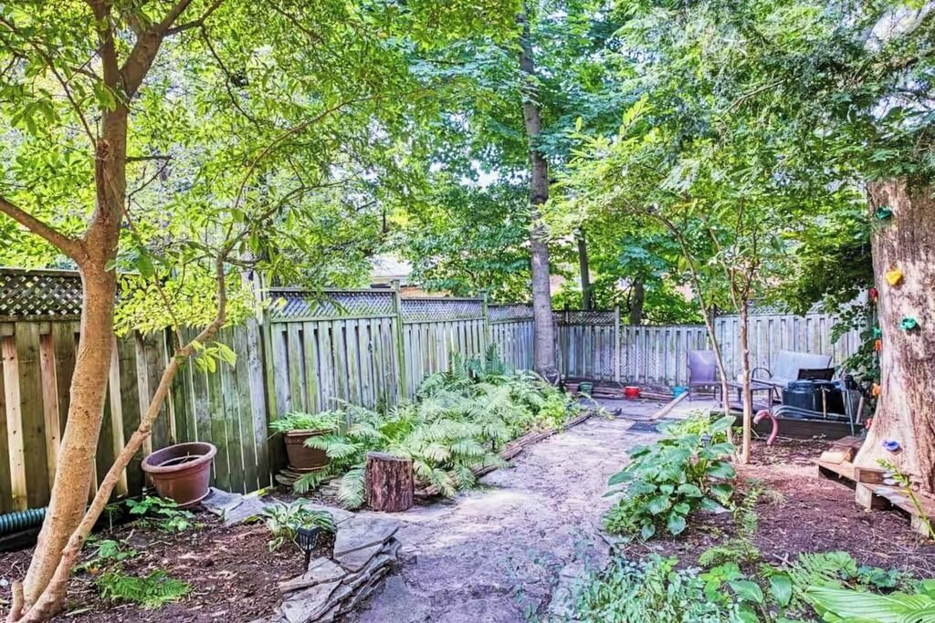Photo of Outdoor in Greenwood - Coxwell