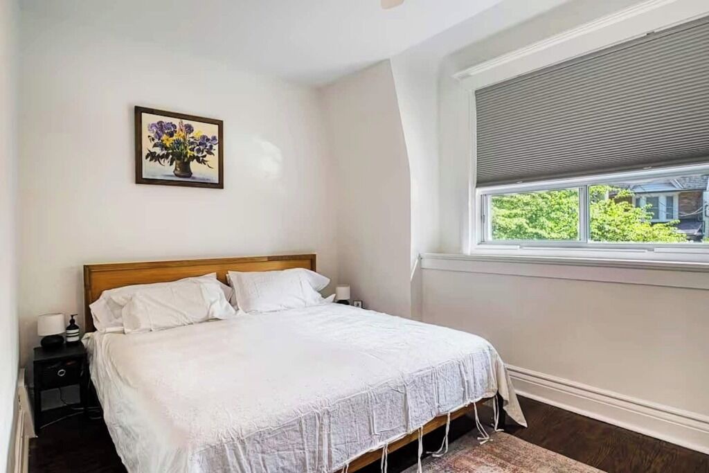 Photo of Bedroom in Greenwood - Coxwell