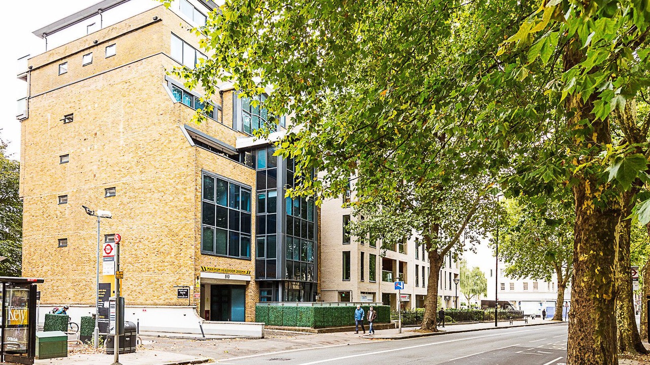 Photo of Outdoor in Turnham Green