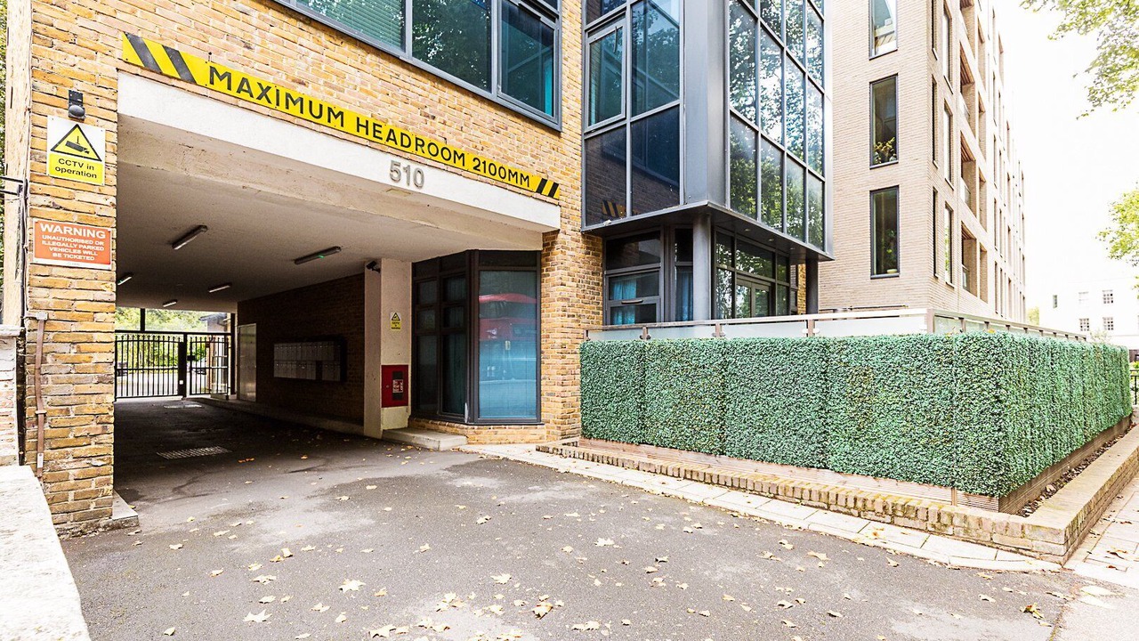 Photo of Outdoor in Turnham Green