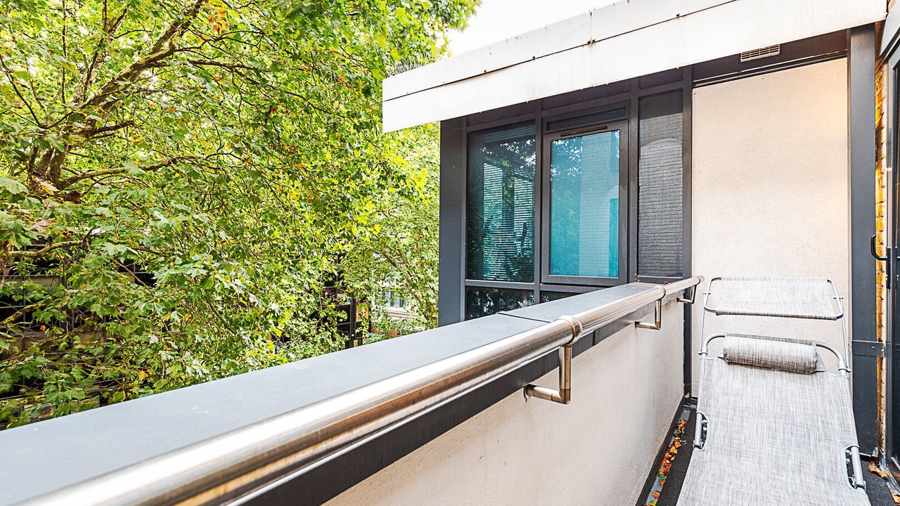 Photo of Outdoor in Turnham Green