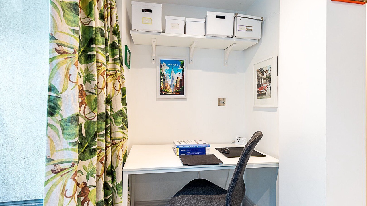 Photo of Others in Turnham Green