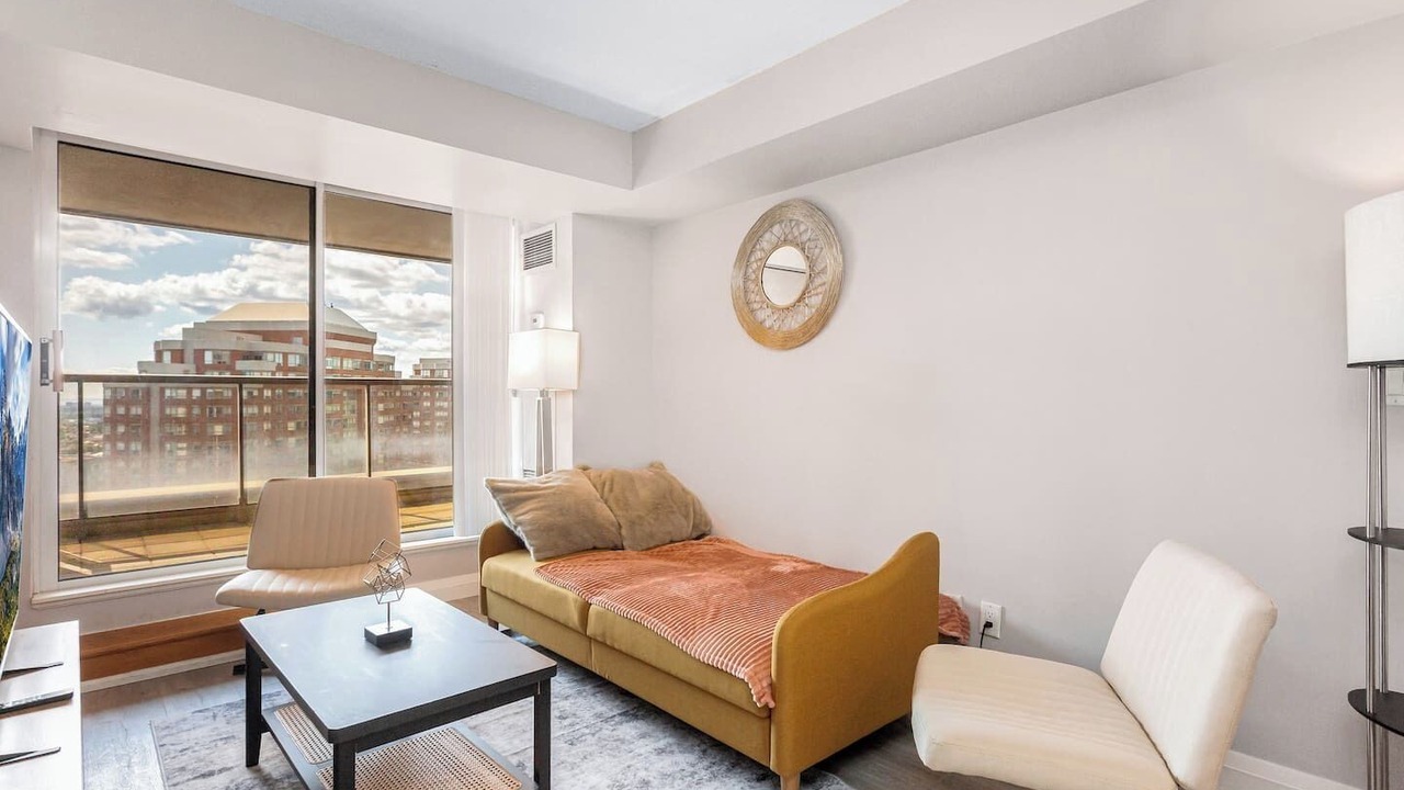 Photo of Livingroom in Downtown Mississauga