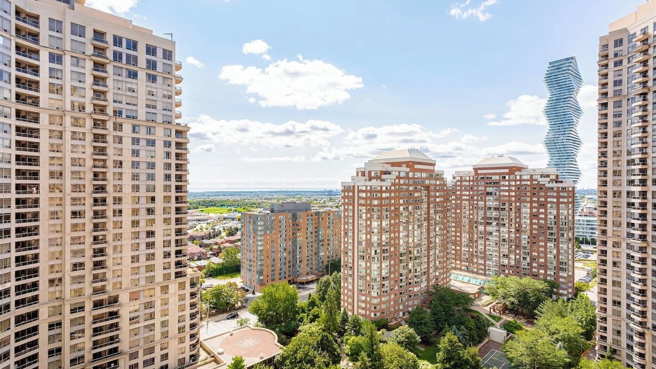 Photo of Outdoor in Downtown Mississauga