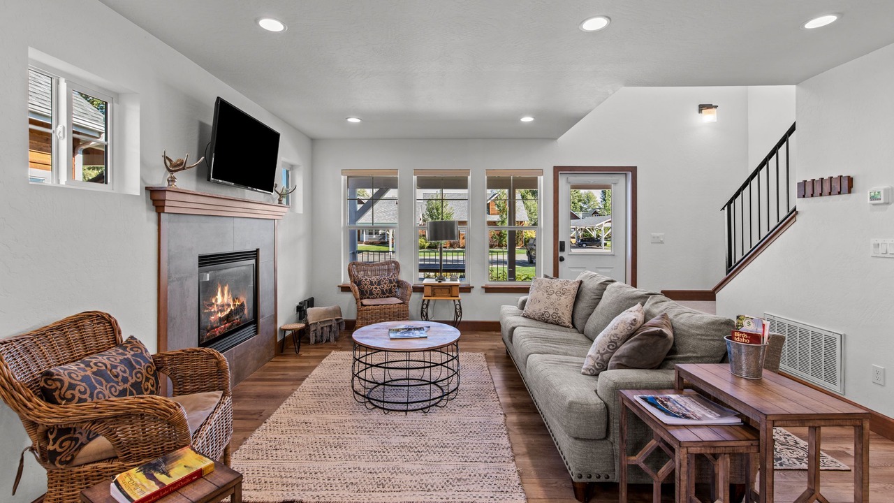 Photo of Livingroom in Dover Bay