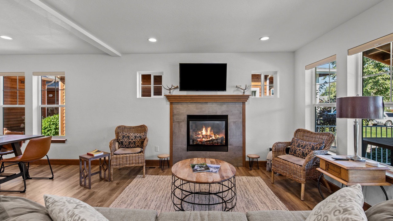 Photo of Livingroom in Dover Bay