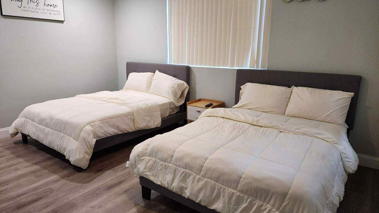Photo of Bedroom in Santa Ana