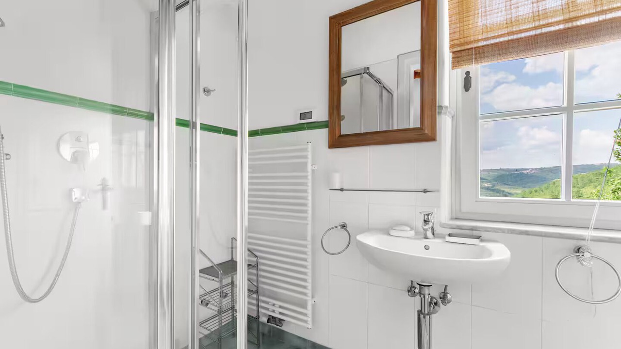 Photo of Bathroom in Buje