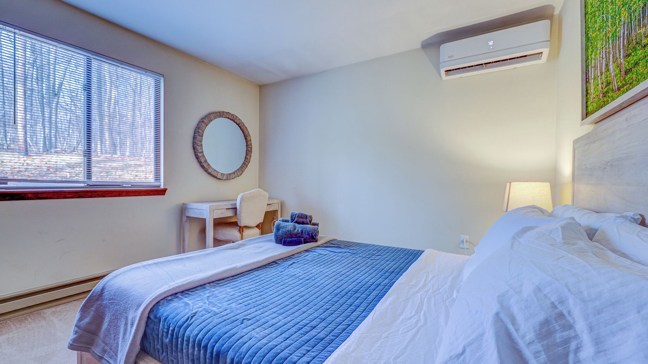 Photo of Bedroom in East Stroudsburg