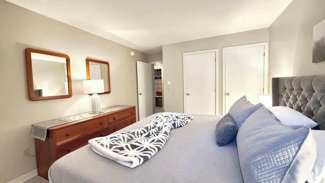 Photo of Bedroom in Warren
