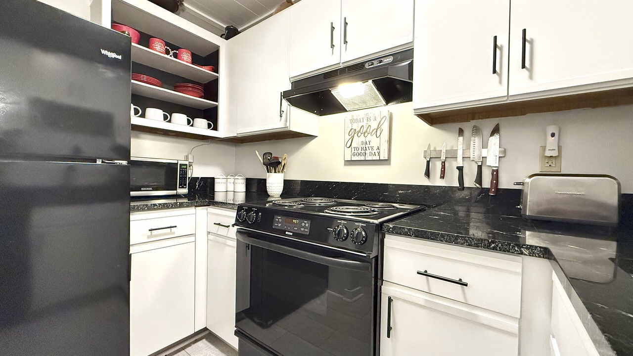 Photo of Kitchen in Warren
