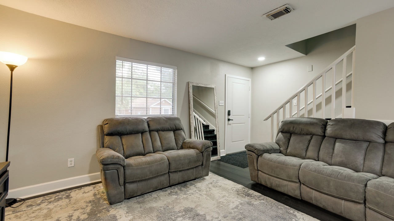 Photo of Bedroom in Humble
