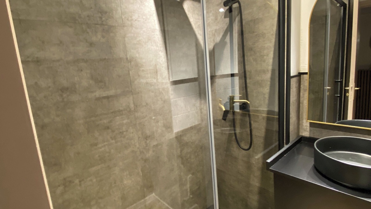 Photo of Bathroom in Cambrai