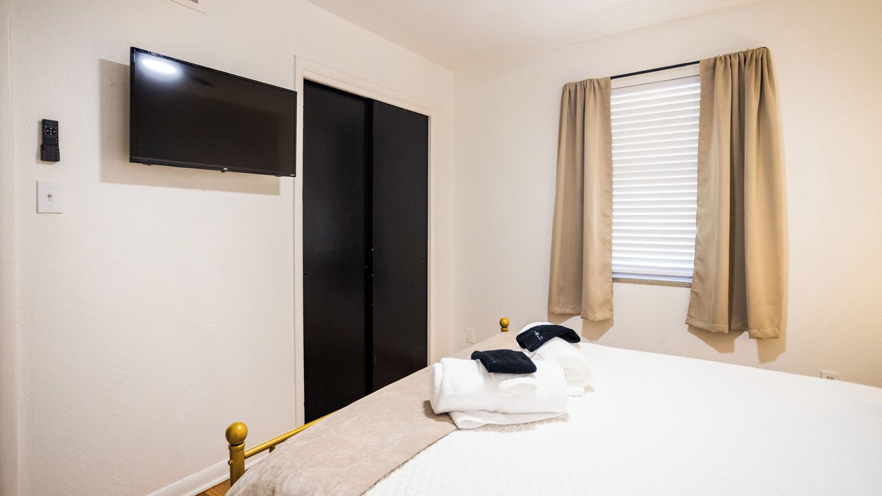 Photo of Bedroom in Central Oklahoma City