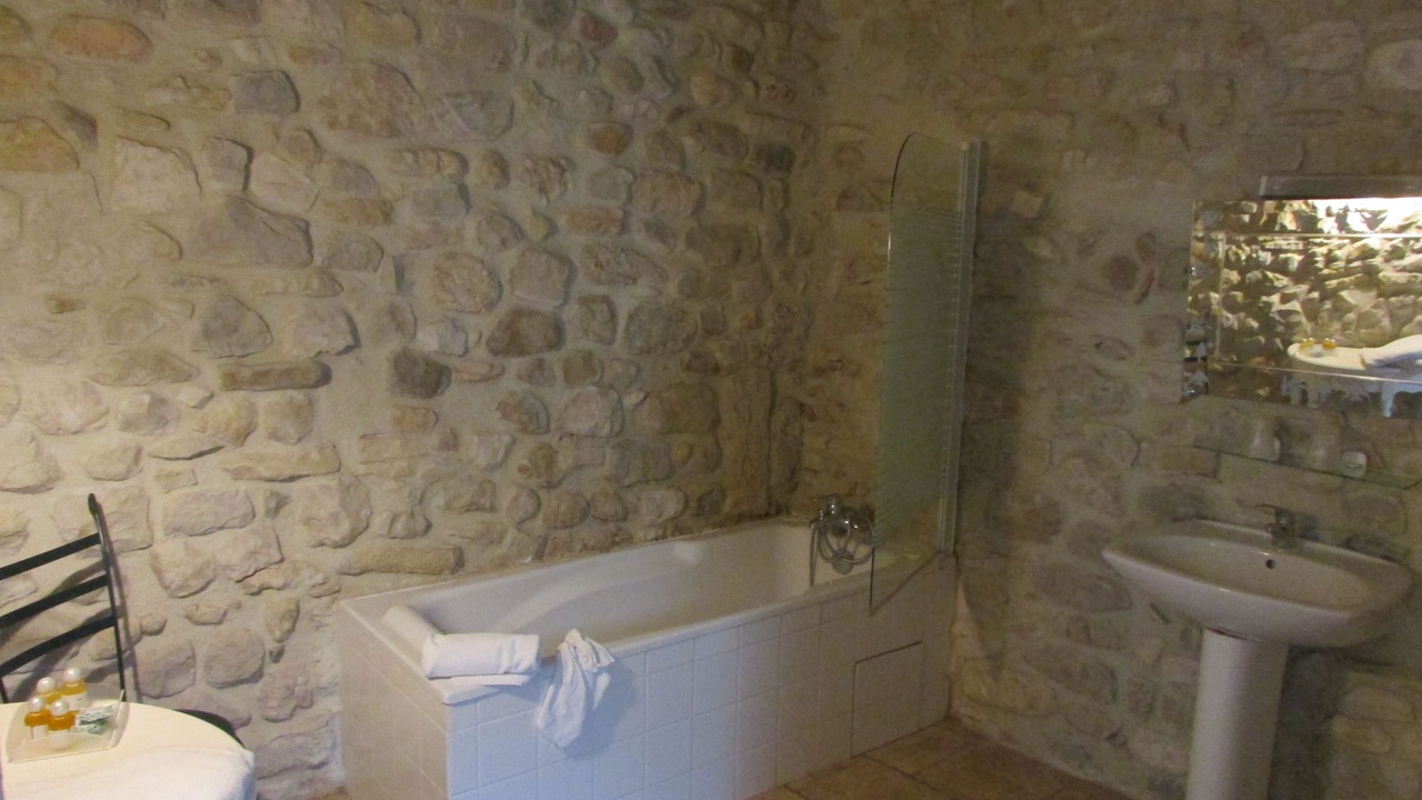 Photo of Bathroom in Saint-Victor-de-Malcap