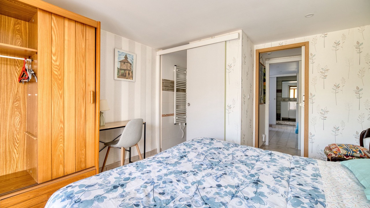 Photo of Bedroom in Villefranche-de-Lauragais
