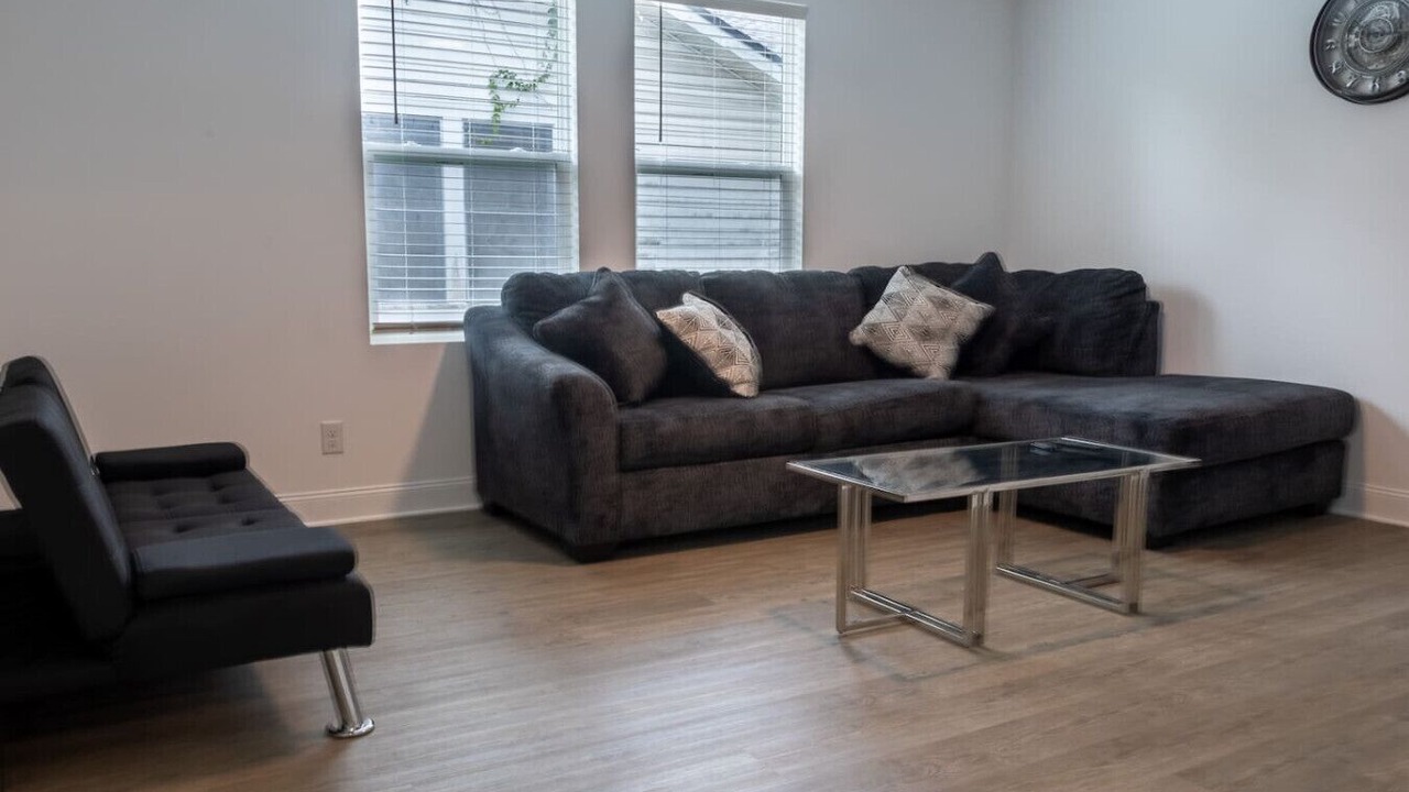 Photo of Livingroom in Murray Hill