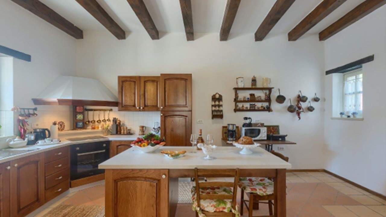 Photo of Kitchen in Tinjan